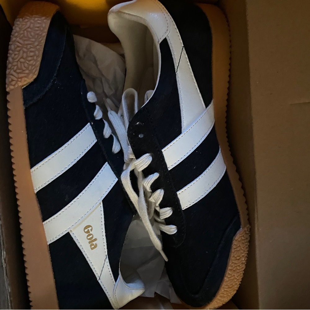 Gola Elan Black and Off White Sneakers